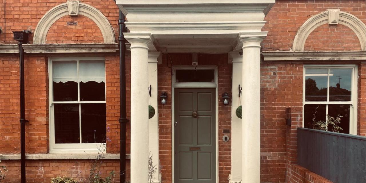 Portman Lodge Blandford Forum Exterior photo